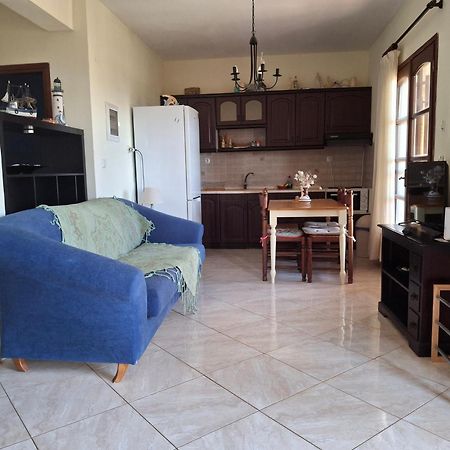 Apartments Giannis Metamorfosi  Bagian luar foto